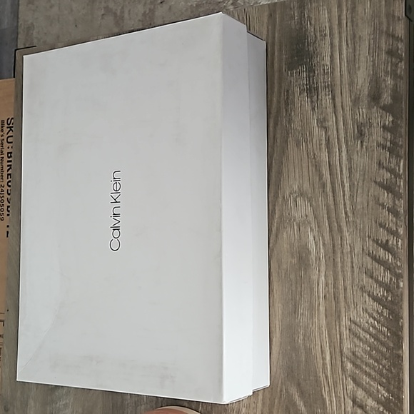 CALVIN KLEIN LAETON PUFFY BOMBER BOOTS 5.5M - Picture 13 of 13